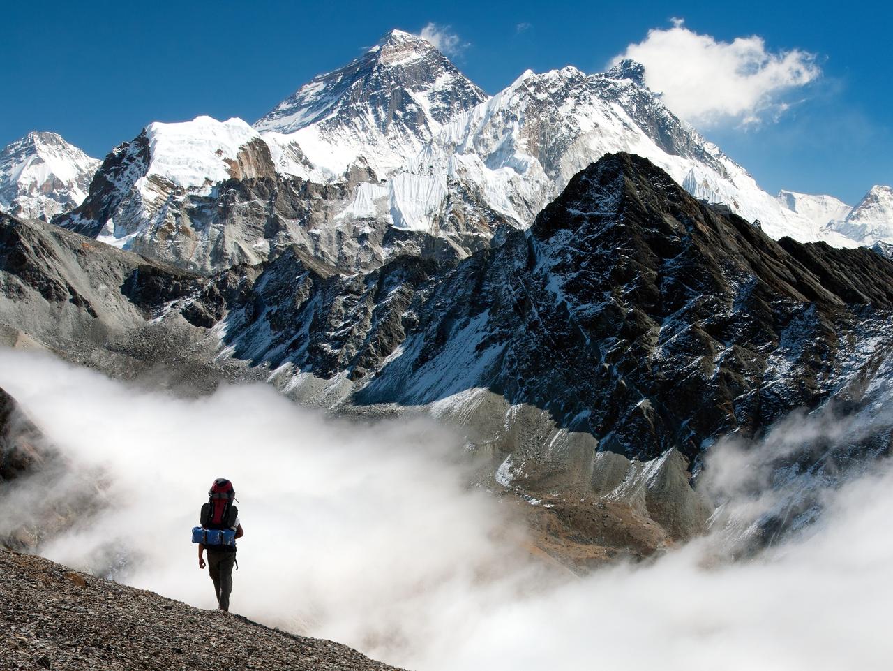 view of Everest from Gokyo