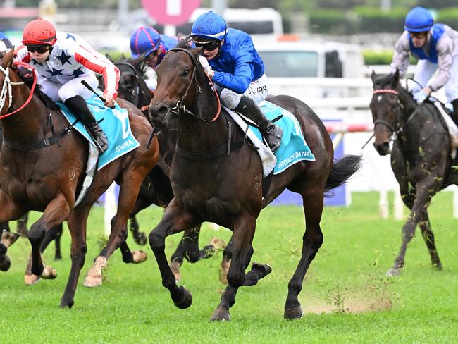 Broadsiding holds off a challenge from Zouna to win the Group 2 BRC Sires' Produce for Jamie Kah. Picture: Grant Peters - Trackside Photography.