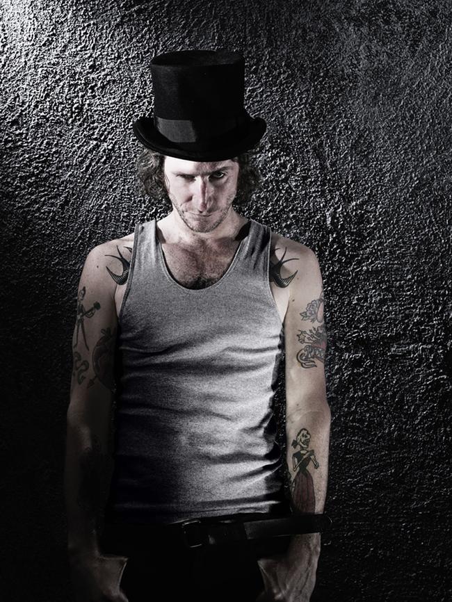 Tim Rogers as the Angel of Death in Woyzeck in 2009