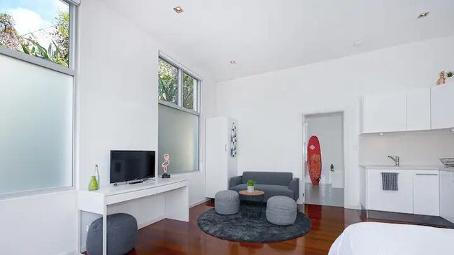 Airbnb Sydney eastern suburbs Tamarama studio