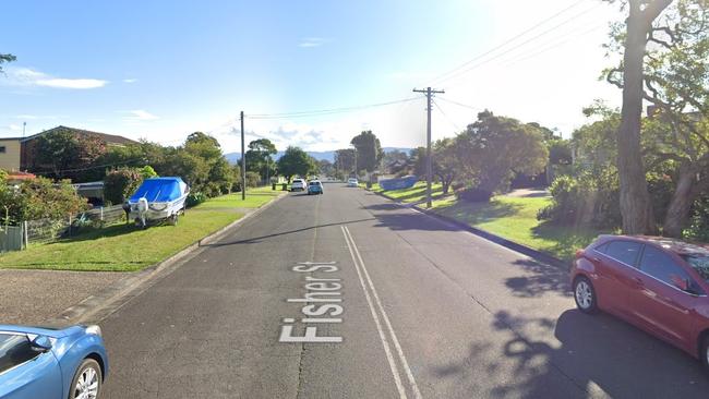 Police are appealing for information after a suspicious house fire on Fisher St in Oak Flats earlier this year. Picture: Google Maps