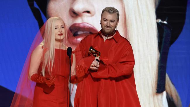 Kim Petras and Sam Smith accept the Best Pop Duo/Group Performance. Picture: Getty Images