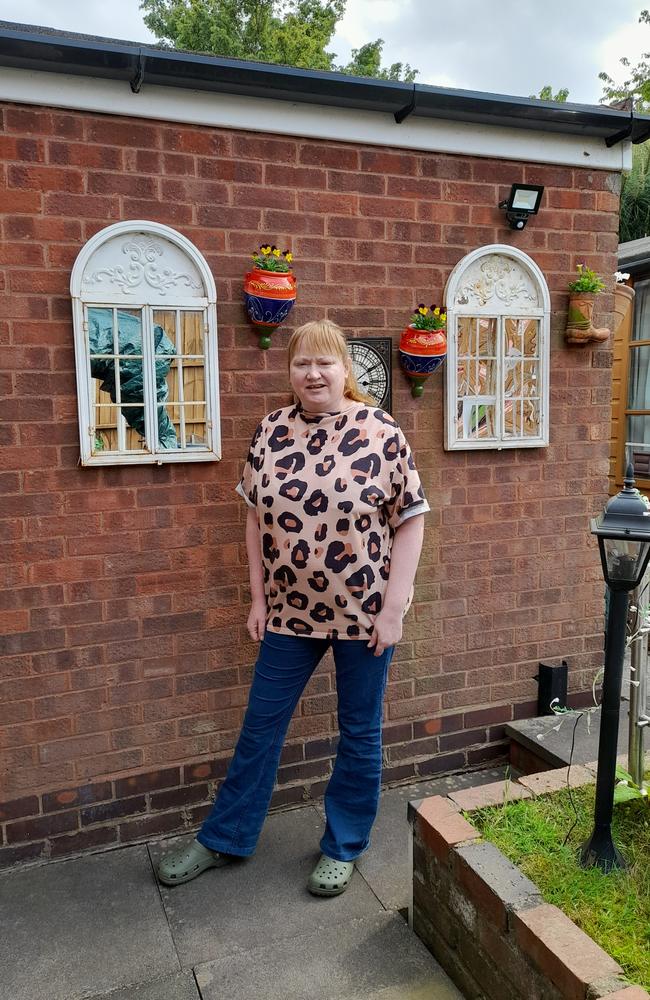Lisa Nock, who claims disability benefit after injuries from a car crash, says she has become depressed after falling victim to the romance scam. Picture: Supplied