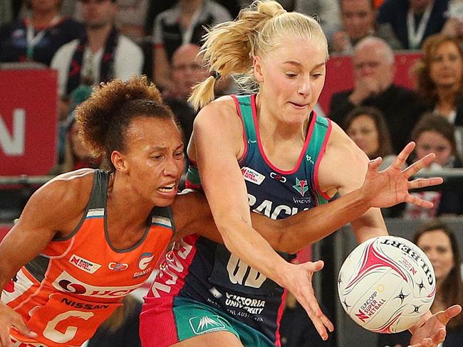 Serena Guthrie in full flight against Vixens star Jo Weston.