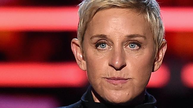 LOS ANGELES, CA - JANUARY 06:  TV personality Ellen DeGeneres accepts Favorite Daytime TV Host award onstage during the People's Choice Awards 2016 at Microsoft Theater on January 6, 2016 in Los Angeles, California.  (Photo by Kevin Winter/Getty Images)