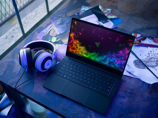 The Razer Blade Stealth is a solid option for under $2800. 