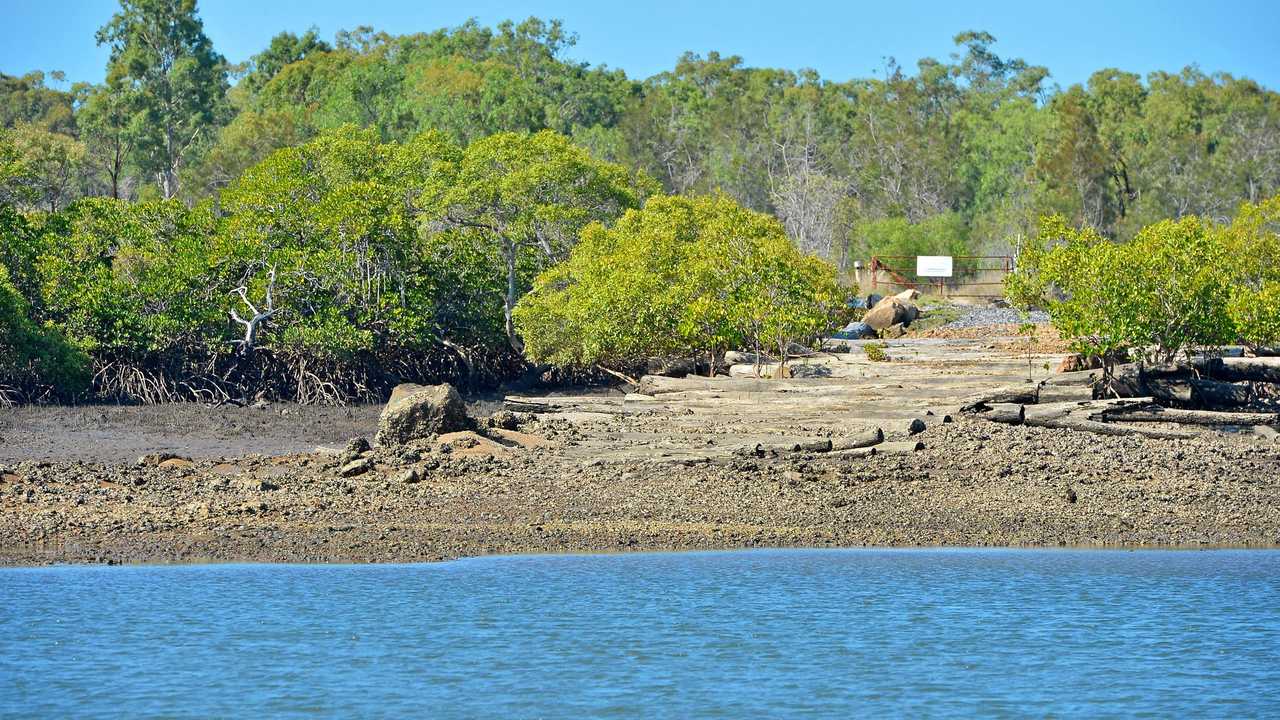 The Causeway at the end of Clarke's Road at Foreshores will need to be replaced by a bridge once the Hummock Hill Island Development gets underway.   Photo Mike Richards / The Observer. Picture: Mike Richards GLA271115TURK