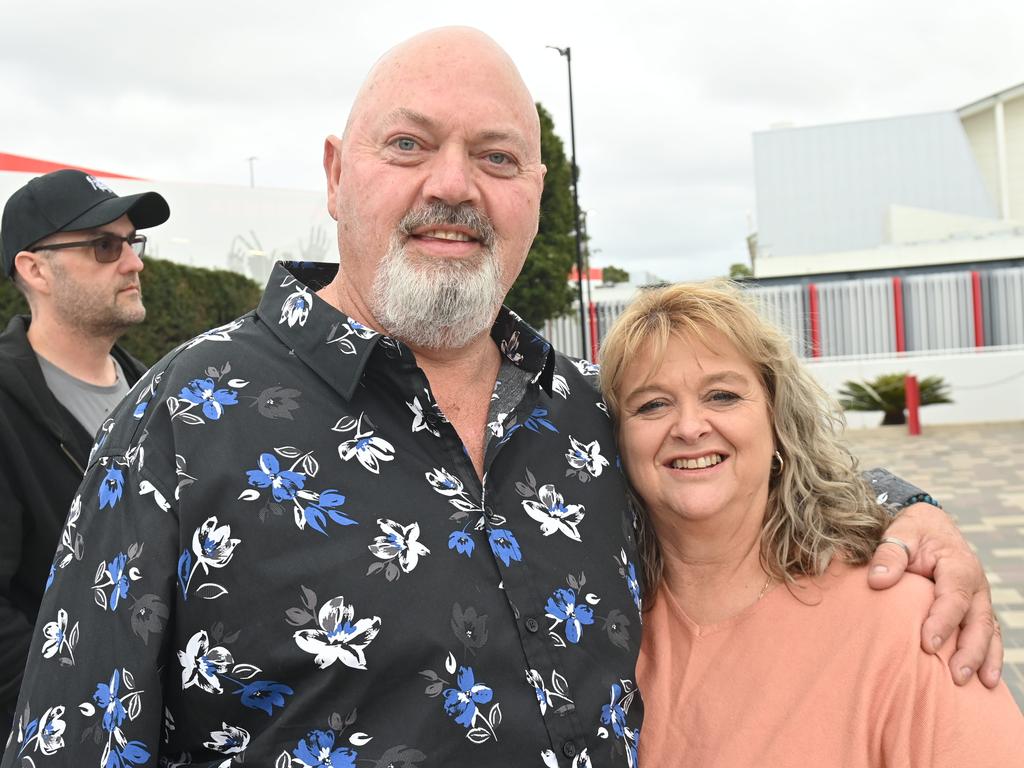 Fans outside the Snoop Dogg Concert at the Adelaide Entertainment centre. Picture: Keryn Stevens