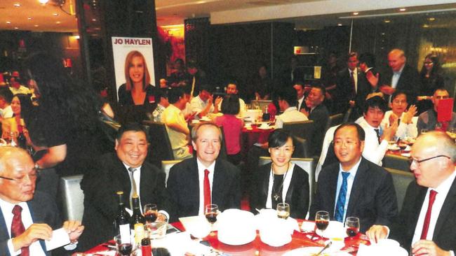 Huang Xiangmo (2nd right) with Bill Shorten, Luke Foley and Ernest Wong at a Labor dinner.