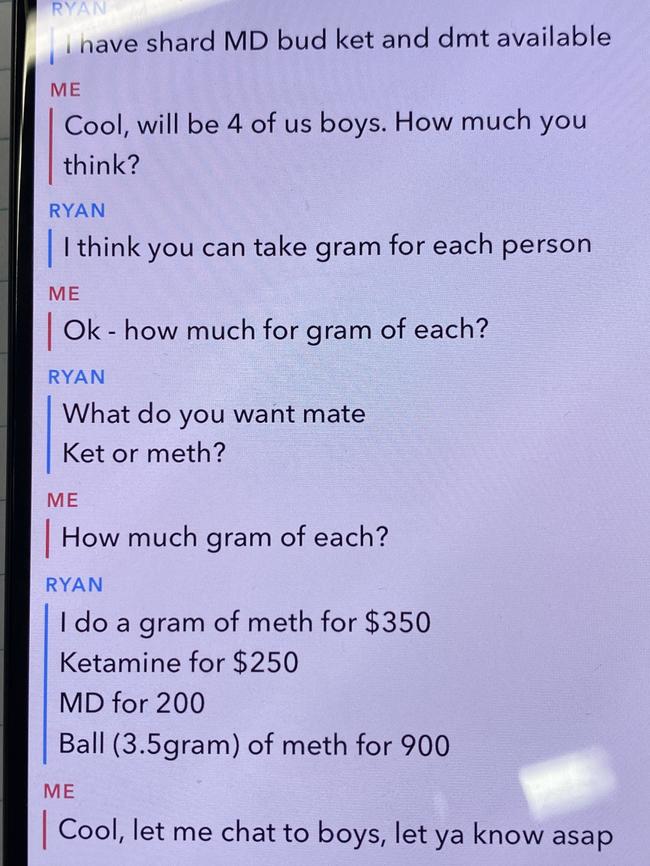 Snapchat screenshots show the discussion with the drug dealer.