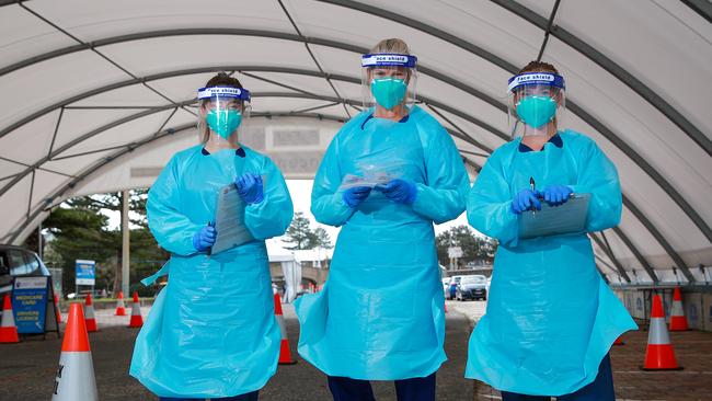 Registered nurses Ellie Taylor, Julie McGrath and Megan Keane at the Covid-19 Clinic, at Bondi Beach. Picture:Justin Lloyd.