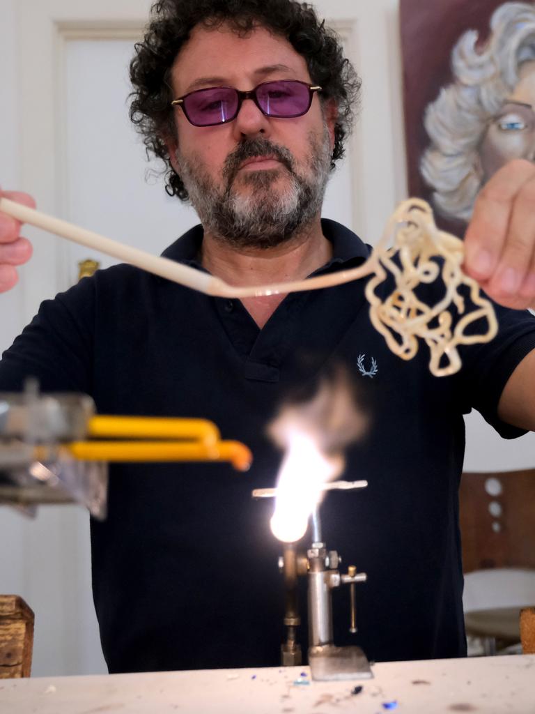 Festival of Glass Italian glass master Mauro Bonaventura puts on a