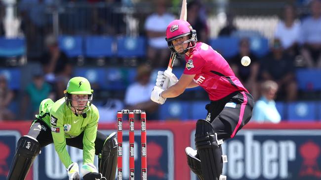 Ellyse Perry of the Sydney Sixers. Photo by Chris Hyde/Getty Images