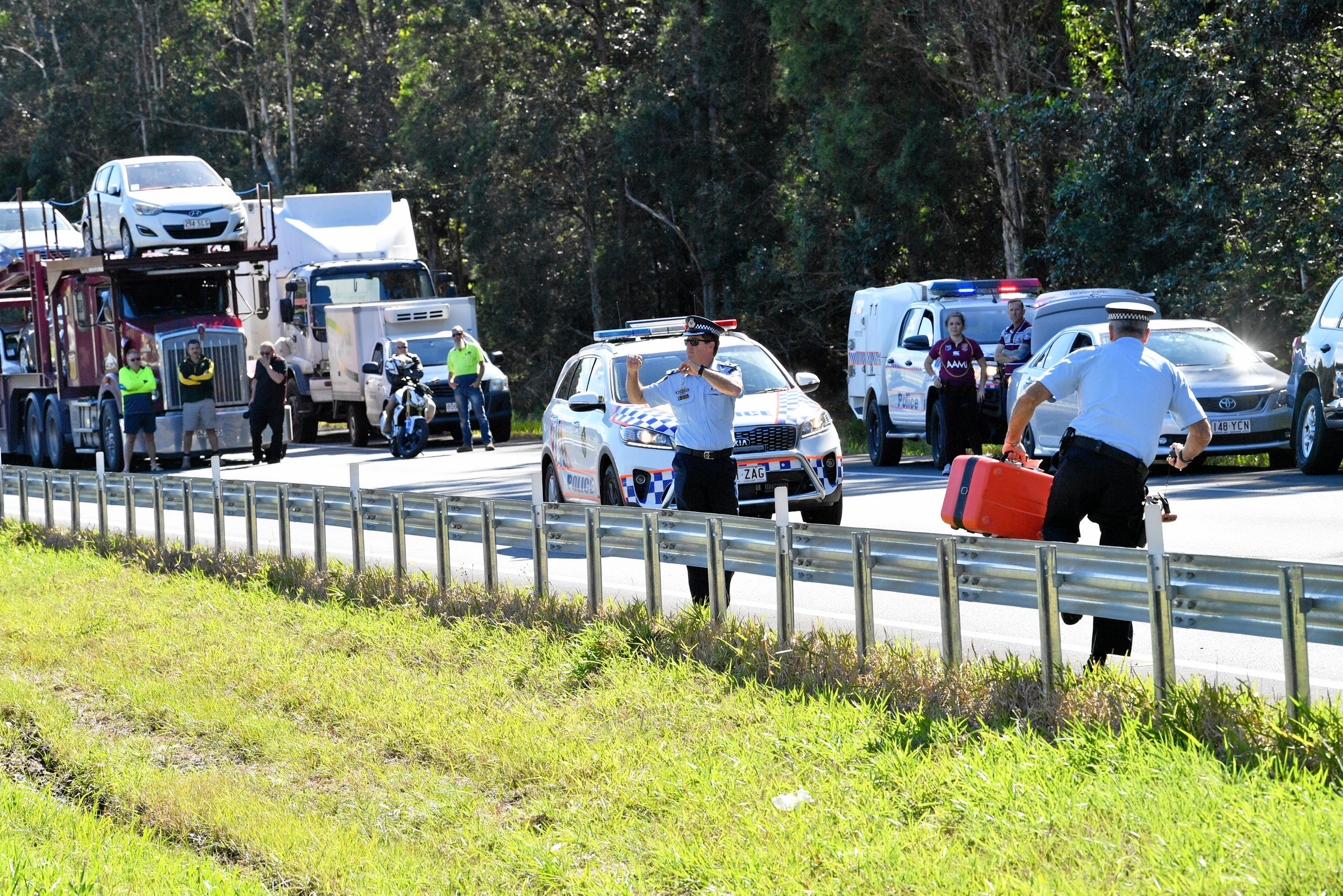 The police chased a car from north of Gympie and dozens of police apprehended a man near Parklands, just north of Nambour on the Bruce Highway. Traffic was stopped in both directions for several hours.