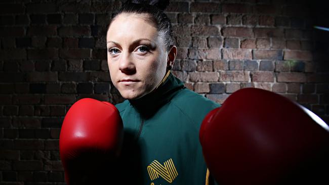 Shelley Watts will not defend her gold medal at the 2018 Commonwealth Games. Pic: Adam Yip