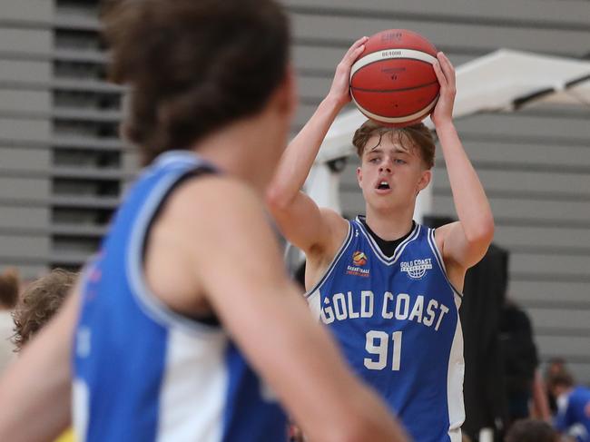 Basketball QLD U18 State Championships 2024. Mens Gold Coast V townsville Heat (yellow). Picture Glenn Hampson