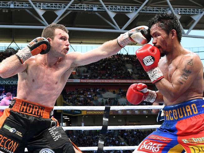 Jeff Horn touches Manny Pacquiao with a jab.