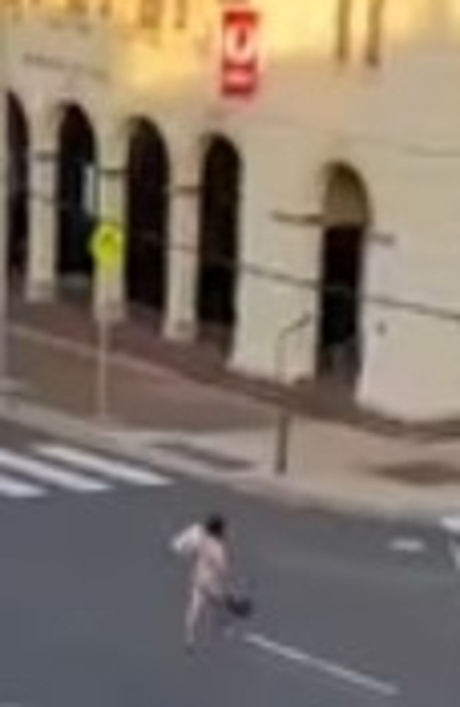 SHOCKING: A naked man crosses the street in broad daylight on Adelaide St, Maryborough.