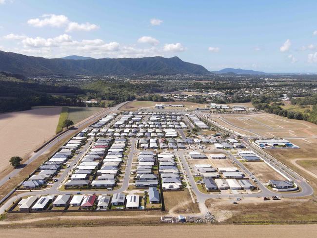 New home construction and house building under development at Mt Peter Estate in the Cairns southern growth corridor. Picture: Brendan Radke