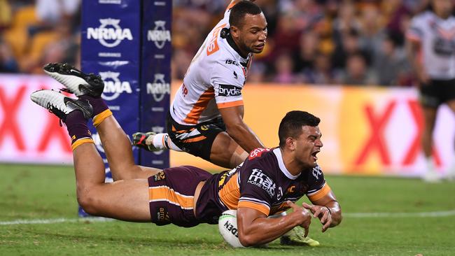 David Fifita scores a try against the Wests Tigers.