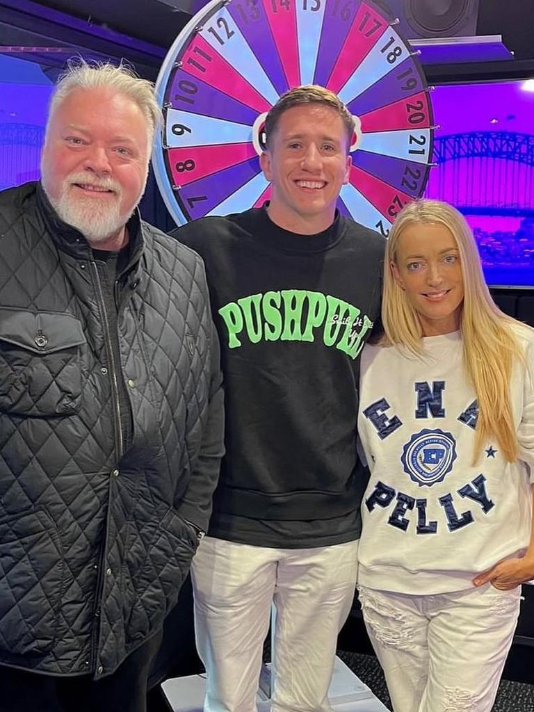 Police told Cooper (centre) they’d “never seen anything like this”.