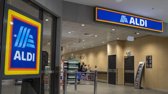 CANTERBURY-BANKSTOWN EXPRESS. Coles will be moving into Chullora Marketplace after Big W moves out at the end of the month. Chullora Marketplace, photographed today 4th of January 2020.  (AAP/Image Matthew Vasilescu)