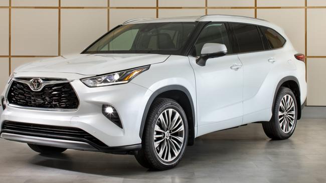 Photo of the 2023 Toyota Kluger