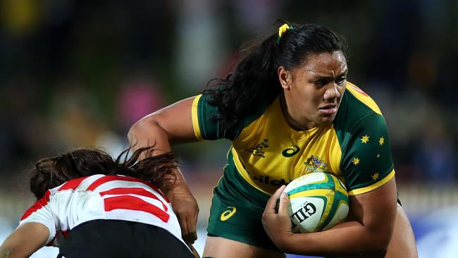 Sekona in action for the Wallaroos.