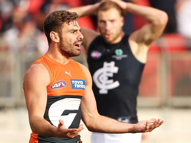 SYDNEY, AUSTRALIA - APRIL 01: Stephen Coniglio of the Giants appeals to the referee during the round three AFL match between Greater Western Sydney Giants and Carlton Blues at GIANTS Stadium, on April 01, 2023, in Sydney, Australia. (Photo by Mark Kolbe/Getty Images)