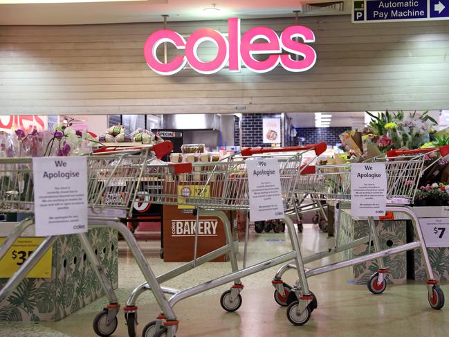 9th October, 2020. Trollys bar the way at Coles in Edgecliff that is closed along with stores nationally due to an It Issue. Picture by Damian Shaw