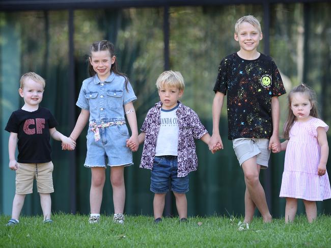 WARNING WARNING CONTACT THE HERALD SUN PICTURE DESK BEFORE USE WARNING WARNING 2024 Good Friday Appeal regional Victoria launch kids at the RCH. Ollie Robertson 3 years old from Ballarat, Ava Rees 6 years old from Numurkah, Tedi Rudd 4yrs old from Torquay, Dominic Beagley 10 years old from Bendigo and   Maisie Davies from Warragul.  Picture: David Caird