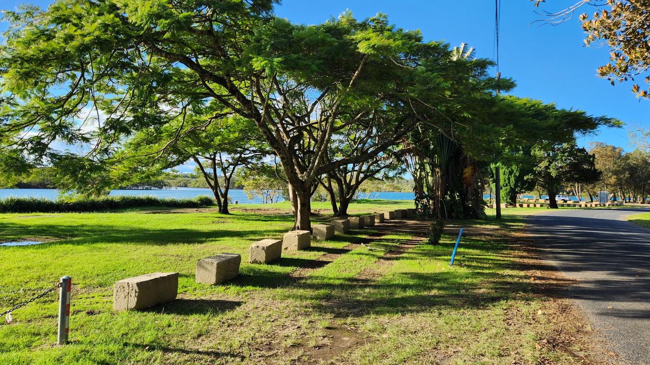 Sandstone bollards put on Urunga foreshore to protect critically ...