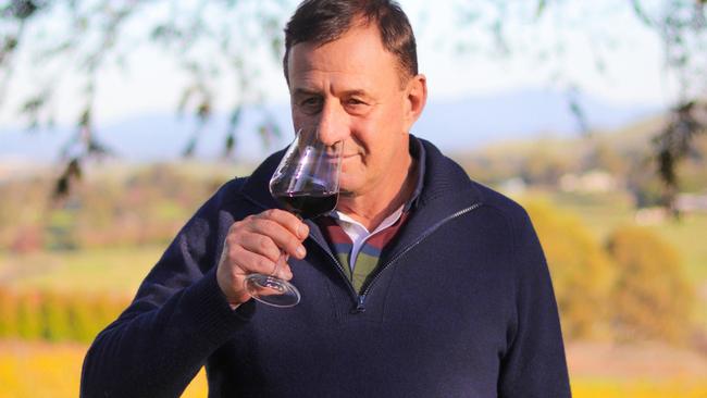 Managing director of De Bortoli Wines, Darren De Bortoli, says the Riverina has been particularly affected by the slump in red wine grape prices.