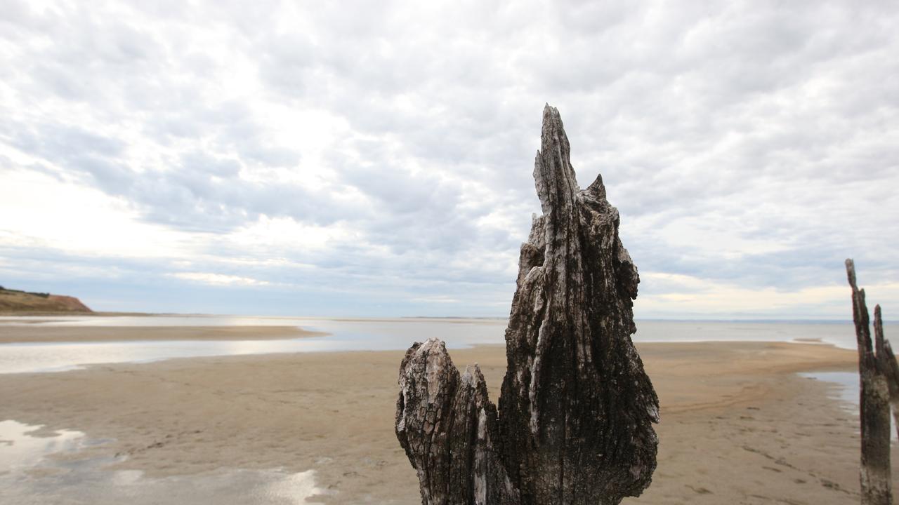 The Coorong on the boundaries of Raukkan Aboriginal community.