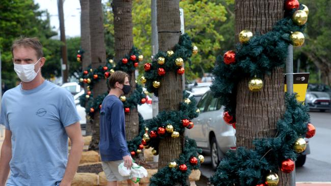 Sydneysiders hoping to be out of lockdown at the end of the week should expect a cloudy Christmas day topping 25C. Picture: NCA NewsWire / Jeremy Piper