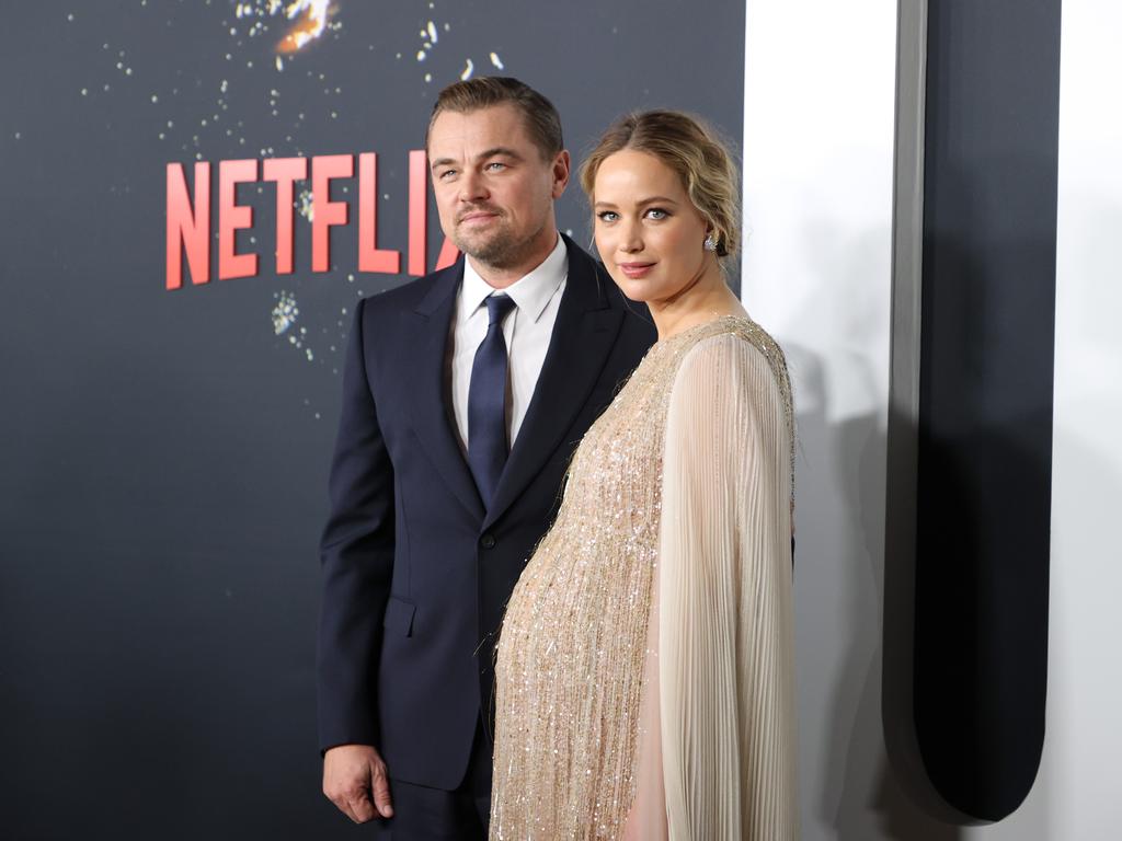 Pregnant Jennifer Lawrence Glows With Baby Bump At Don’t Look Up ...