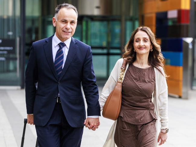 MELBOURNE, AUSTRALIA - Newswire Photos September 24, 2024: Victoria Liberal Leader John Pesutto leaves the Melbourne federal court with his wife Betty as his defamation battle continues with Moira Deeming.. Picture: NewsWire / Aaron Francis