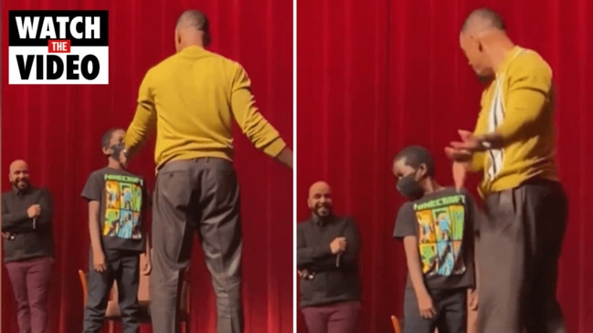 Will Smith filmed teaching kids to slap