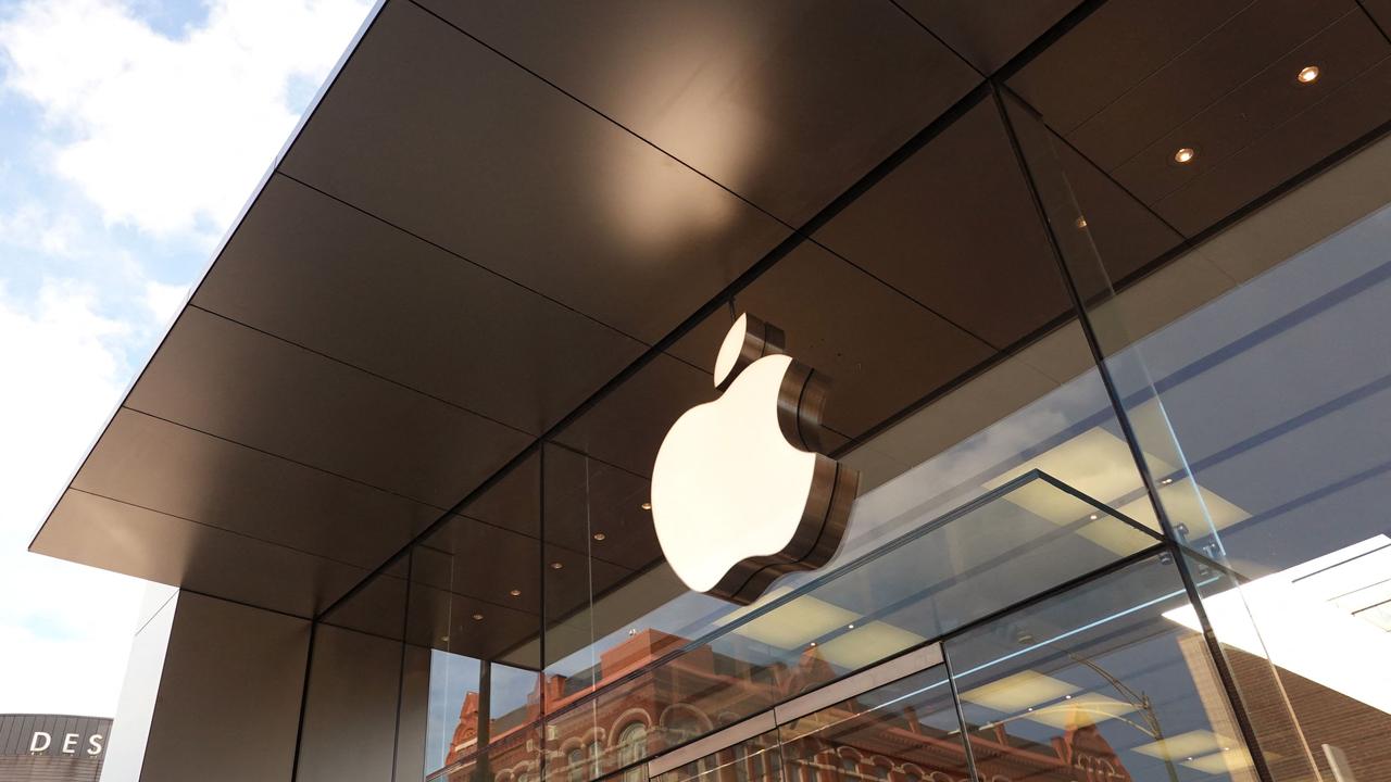 ‘Egregious’ Apple, Google facing class action suit over fees The