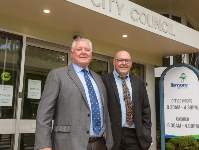 Lismore City Council new General Manager John Walker with Mayor Steve Krieg at Lismore council chambers Oliver Avenue Goonellabah, 9 February 2022