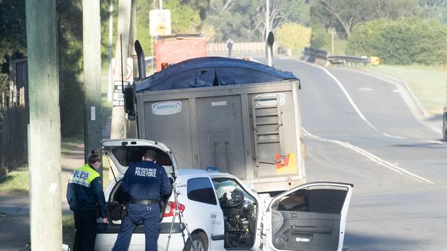 SYDNEY, AUSTRALIA. NCA NewsWire Photos. APRIL 26, 2024. A woman and a child were involved in a car crash in the early hours of this morning.  Picture: NCA NewsWire/Jeremy Piper