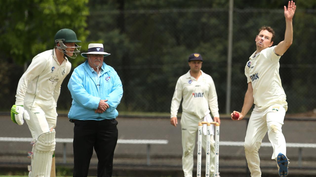 VTCA - Oakleigh’s Michael Splatt in mid stride against Bayswater. Picture: Stuart Milligan