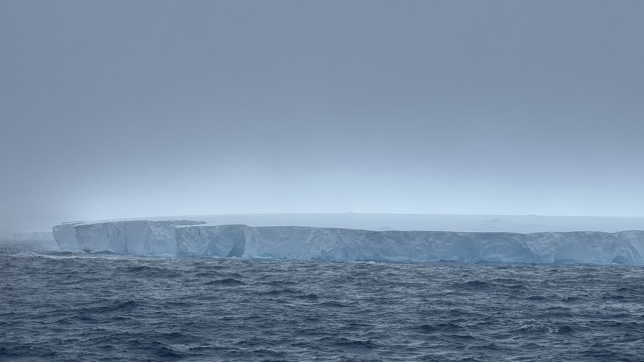 A23a: World’s largest iceberg moving, weighs one trillion tonnes | NT News