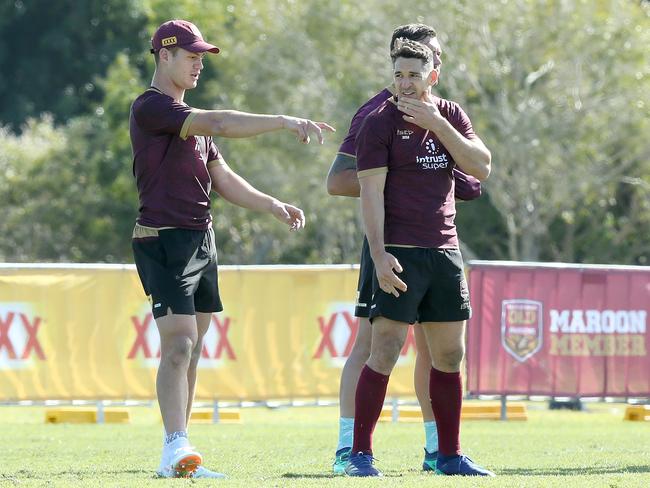 Kalyn Ponga (L) talks with Billie Slater during training. Pic: Getty