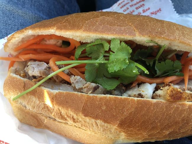 Hanson Rd banh mi - Thanh Long