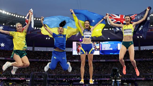 Bronze medalists Eleanor Patterson and Iryna Gerashchenko, gold medalist Yaroslava Mahuchikh, and silver medalist Nicola Olyslagers. Picture: Cameron Spencer/Getty Images