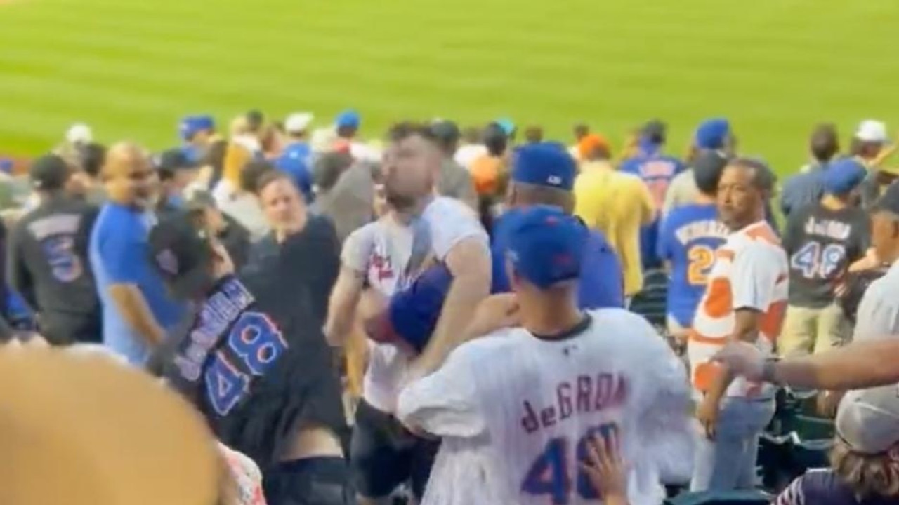 Mlb news 2022: mets fans brutally punch braves fan in face in ugly brawl,  video | news. Com. Au — australia's leading news site