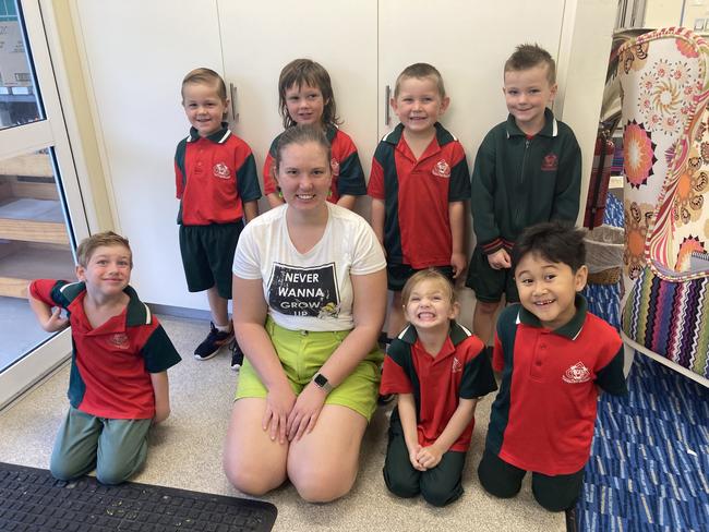 Nebo State School 2022 Prep class. (L-R) back row: Zuukiah Tipler, George Boyd, Oliver Phipps , Ryder Brill; front row: Clinton Story, Teacher Danielle Pullom, Aryana Kennedy, Jake Paisan. Absent: Zaine Gudshus, Elizabeth Dawson. Picture: Contributed MKY2022PREP