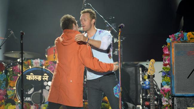 Liam Gallagher and Chris Martin perform together at One Love Manchester concert (Photo by Getty Images/Dave Hogan for One Love Manchester)