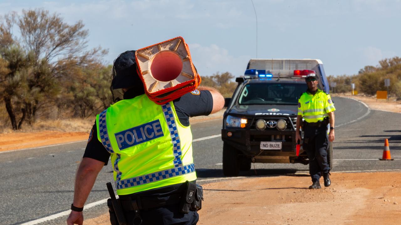 Police have put roadblocks in place around the Katherine region. Photo: EMMA MURRAY